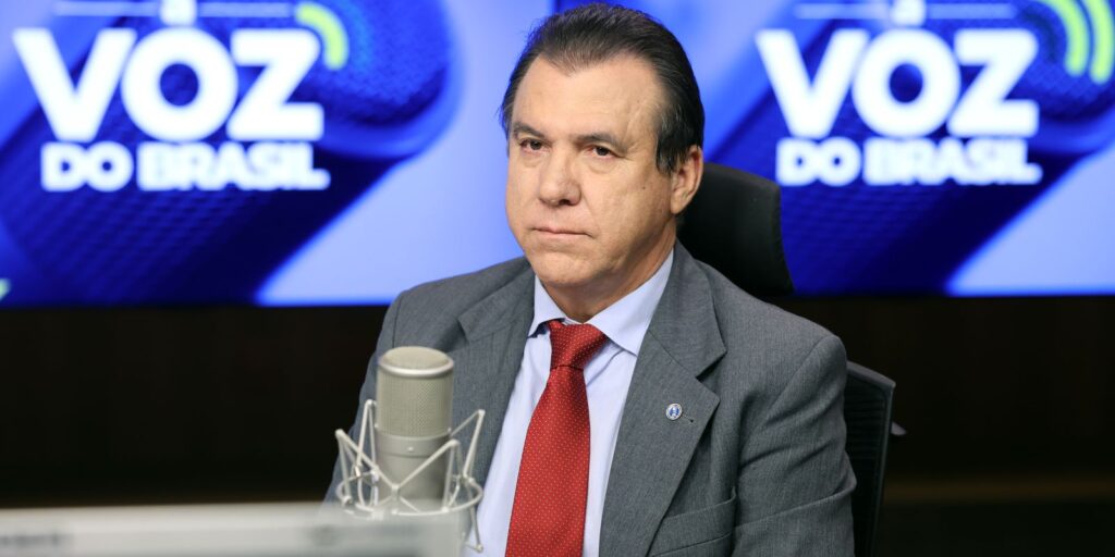 Novo salário mínimo de R$ 1.518 começa a valer nesta quarta-feira